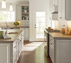 Homecrest Lautne MS and Brown Cabinets